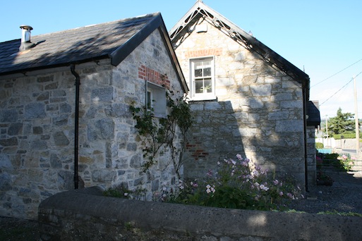 Exterior of Cahir Cottage Extension